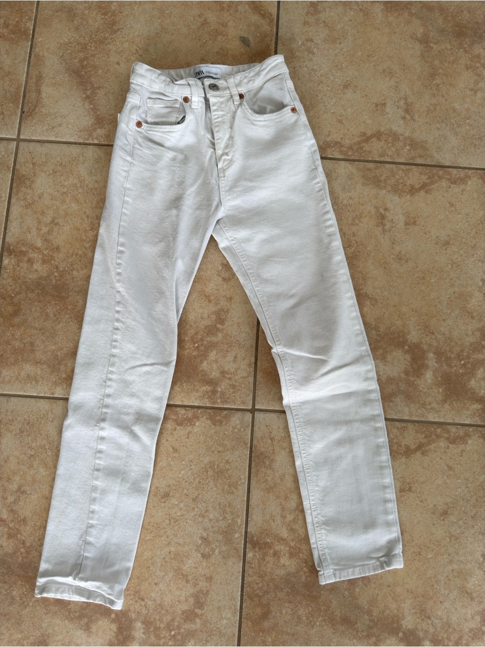Zara Off-White Straight-Leg Jeans